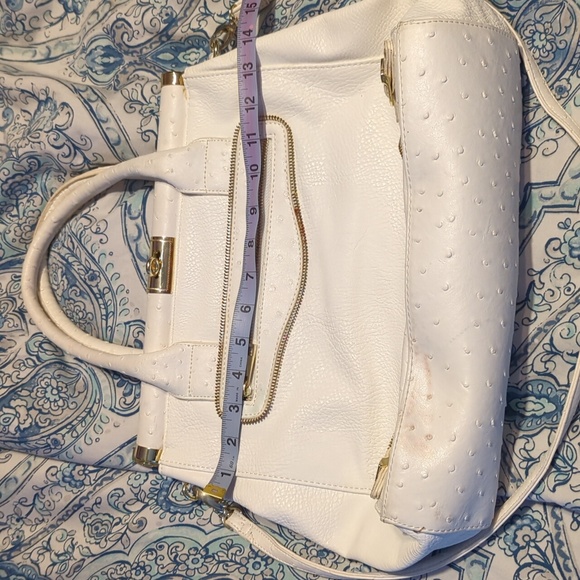 Olivia + Joy White Bag - Picture 7 of 9